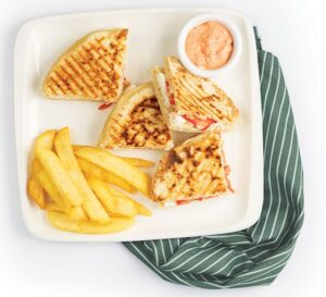 bazlamada beyaz peynirli tost
